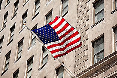 《梅加邦克》Steam玩家峰值突破5万 好评3D版吸幸肉鸽战斗